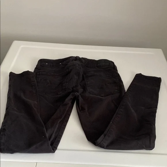 American eagle black khaki jeans size 0short 
Black Slim Fit Pants - Picture 4 of 4